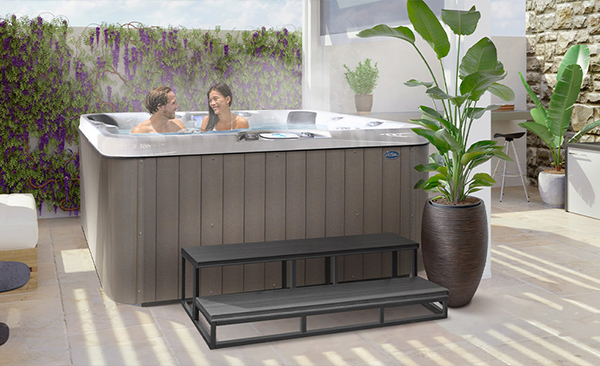 Escape™ Spas Blountville hot tubs for sale